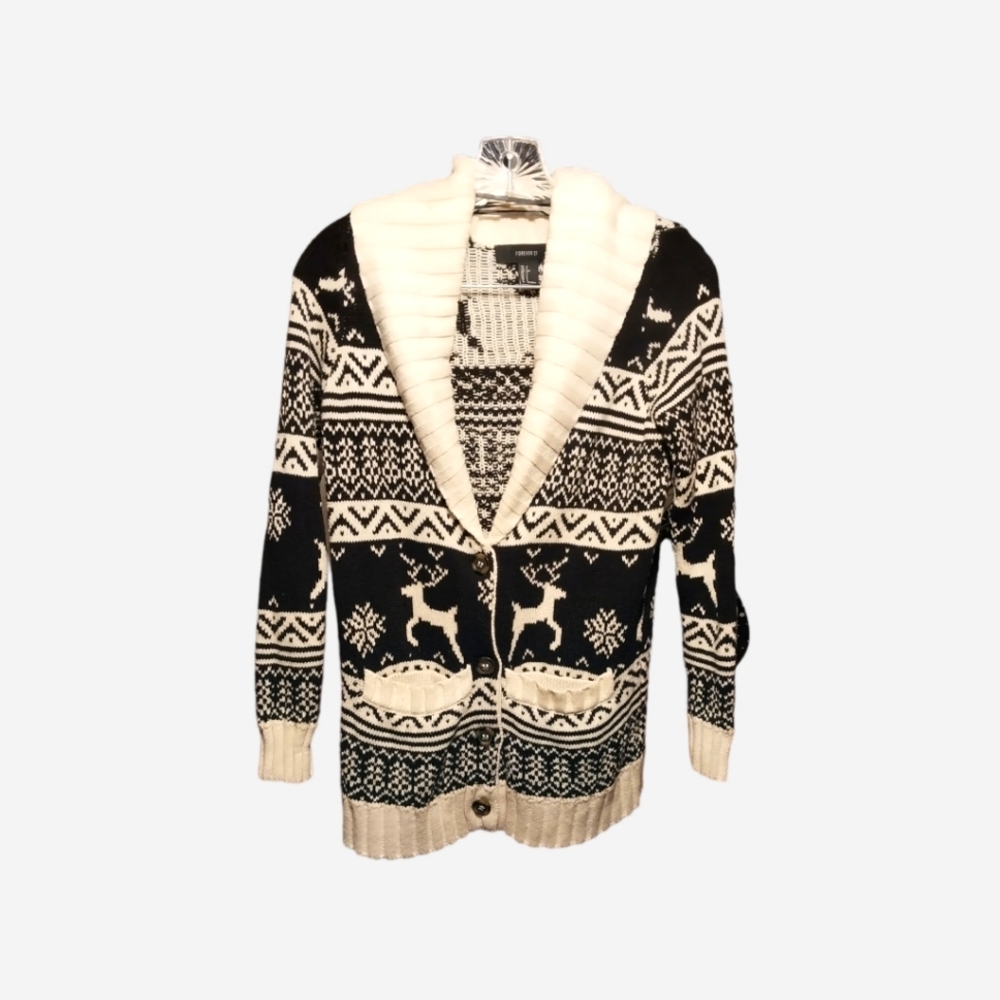 FOREVER 21 Women's Sweater With Buttons Size Small
